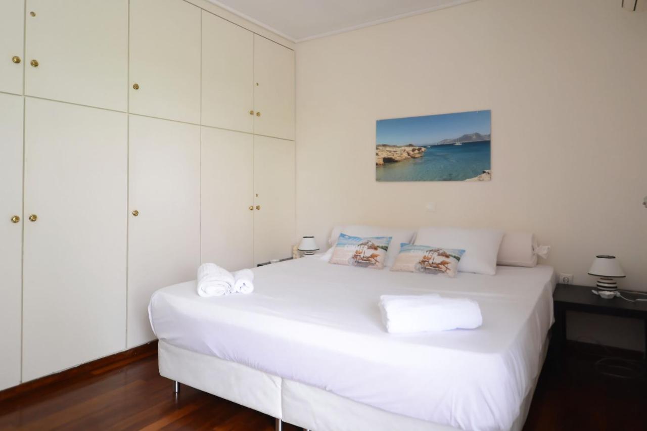 Luxury Apartment Demokratias Atenas Exterior foto