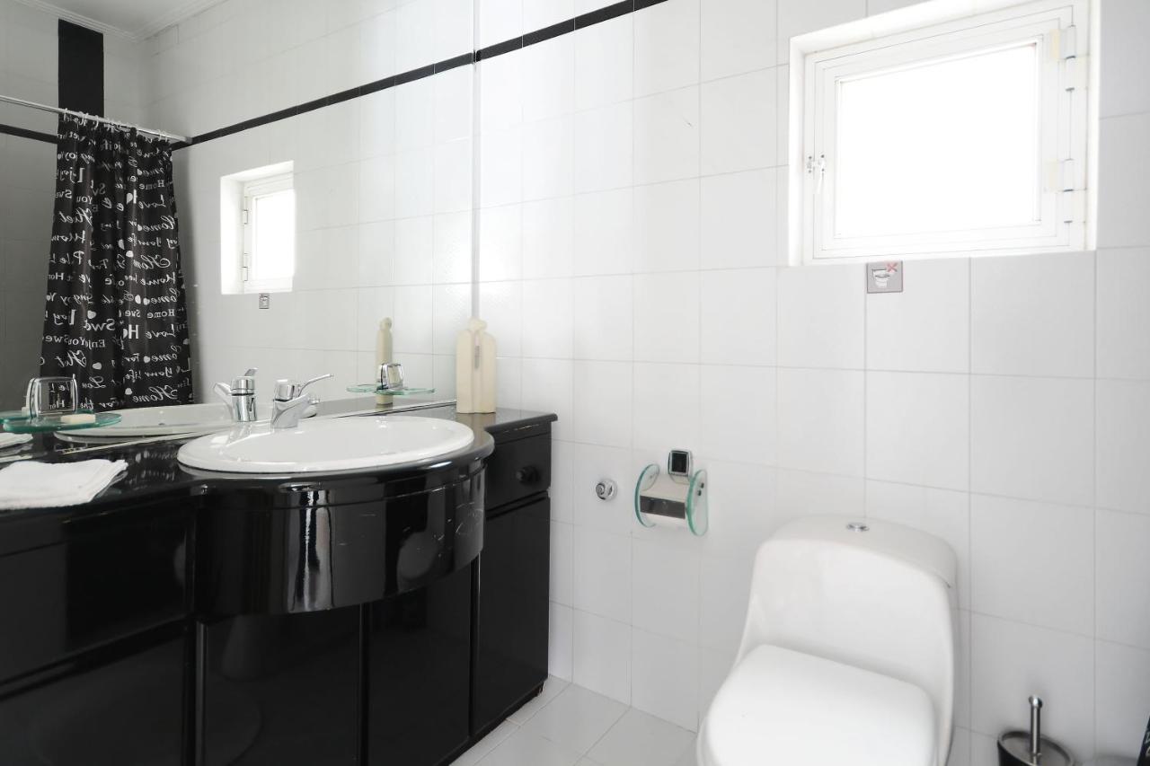 Luxury Apartment Demokratias Atenas Exterior foto