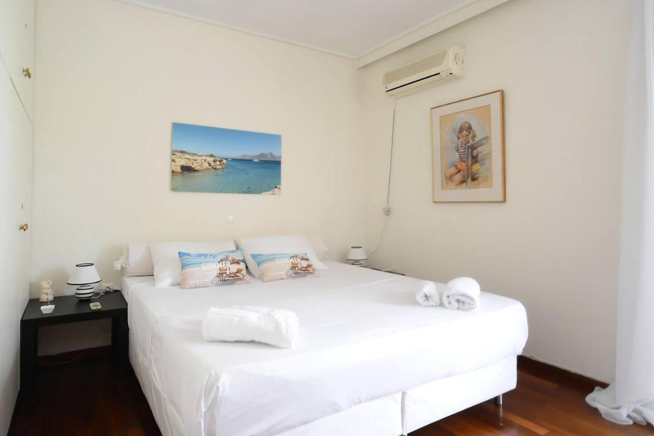 Luxury Apartment Demokratias Atenas Exterior foto